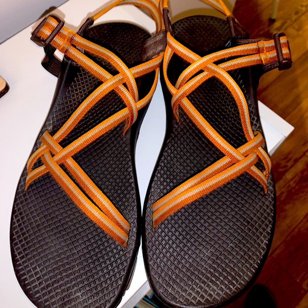 Chacos size 10